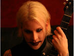 John 5 shows you how to combine sweeping and tapping in one lick